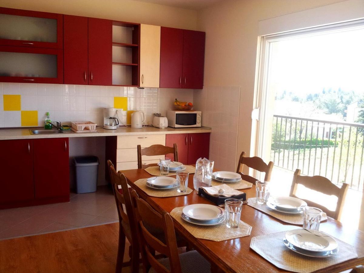 Kaštela Apartment Maria - Comfortable المظهر الخارجي الصورة