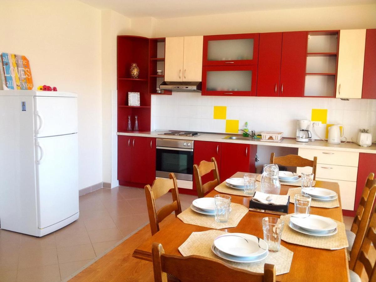 Kaštela Apartment Maria - Comfortable المظهر الخارجي الصورة